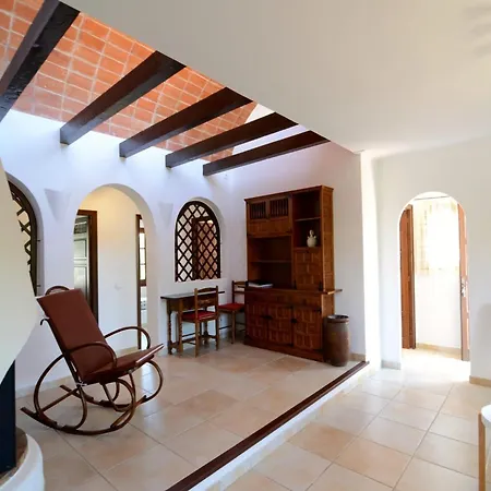 House In Lestartit Near & Pool 埃斯塔蒂特