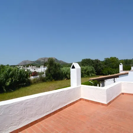 度假居 House In Lestartit Near & Pool